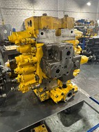   () Komatsu PC200-7 723-46-20404