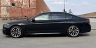   BMW 7 series   2025